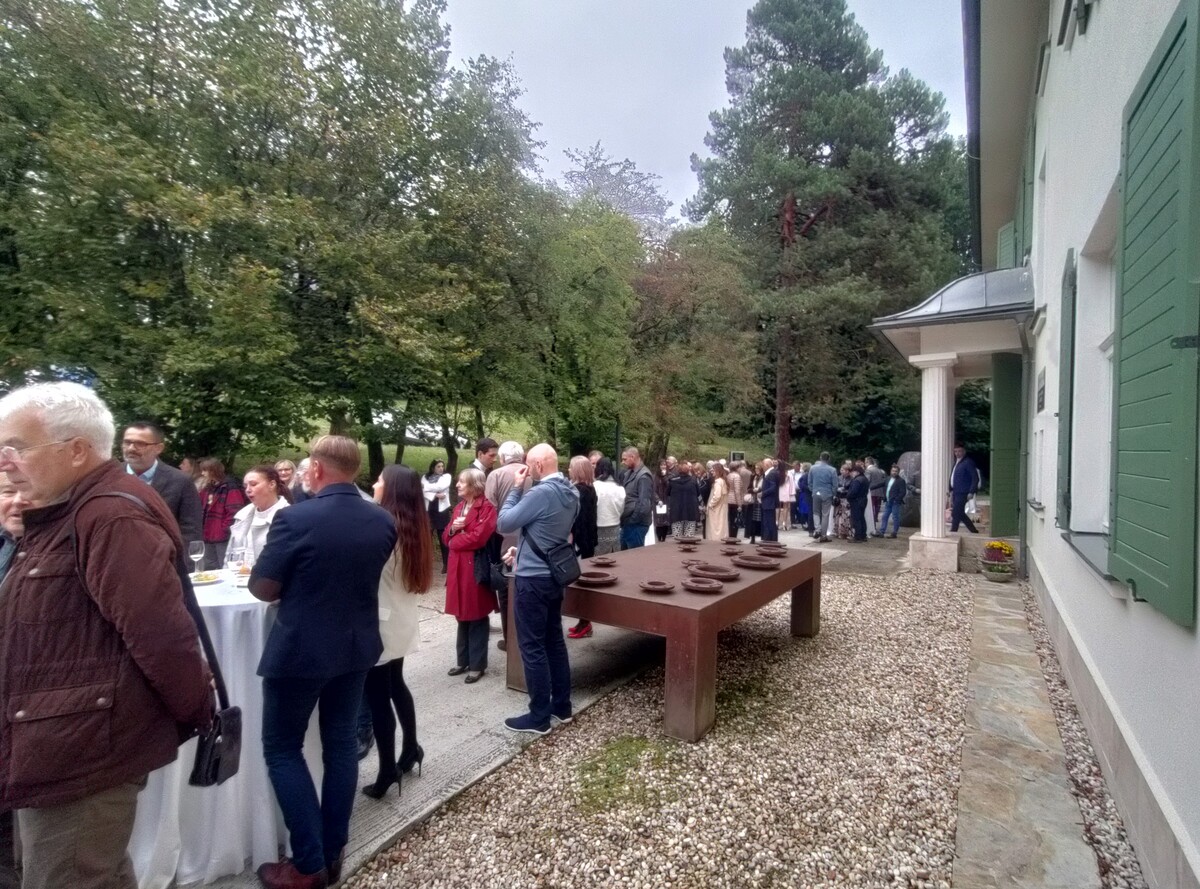Vernisáž Návrat na dedovizeň 11